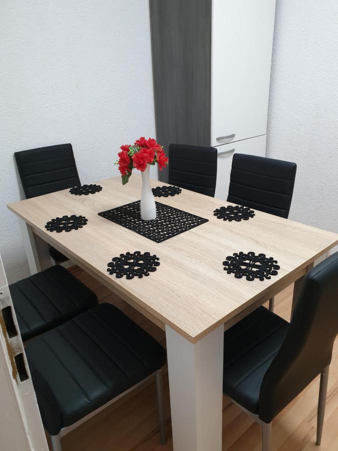 טריברג Km Apartment מראה חיצוני תמונה